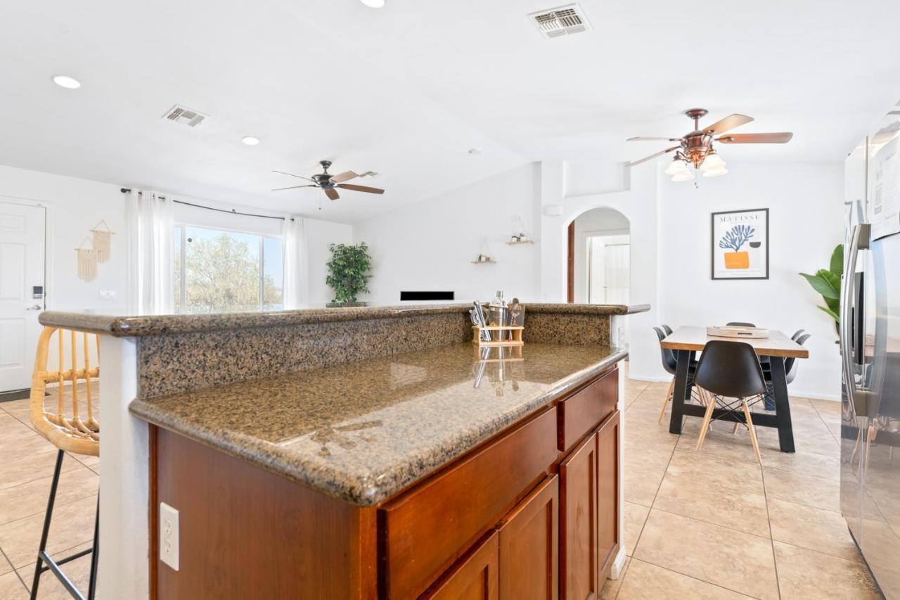 Villa Friends And Family! 29 Palm Oasis 3 Mi To Joshua Tree Twentynine Palms Exterior foto